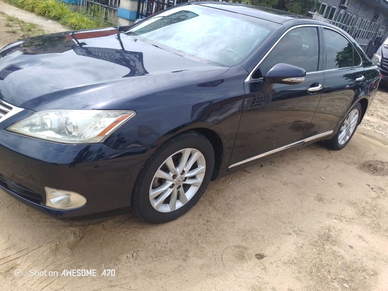 Main image of 2010 Lexus ES